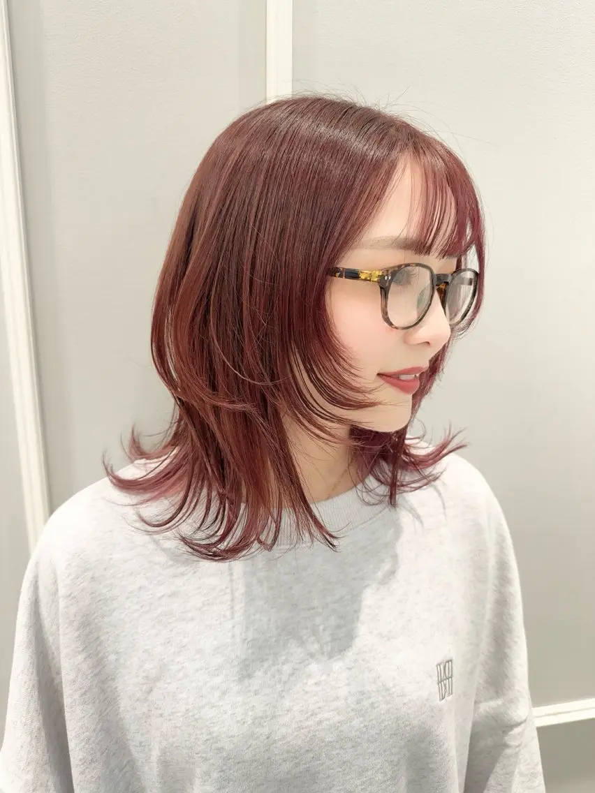 ミディアム カラー インナーカラー ピンクカラー ウルフカット カット ヘアカラー トリートメント 🦖鶴岡 香純🦖のヘアスタイル
