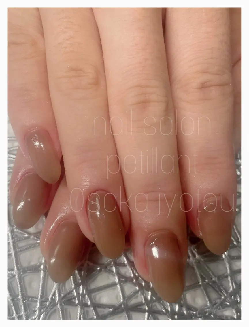 ネイル アートネイル ワンカラーネイル シンプルネイル nail salon petillantのネイルデザイン