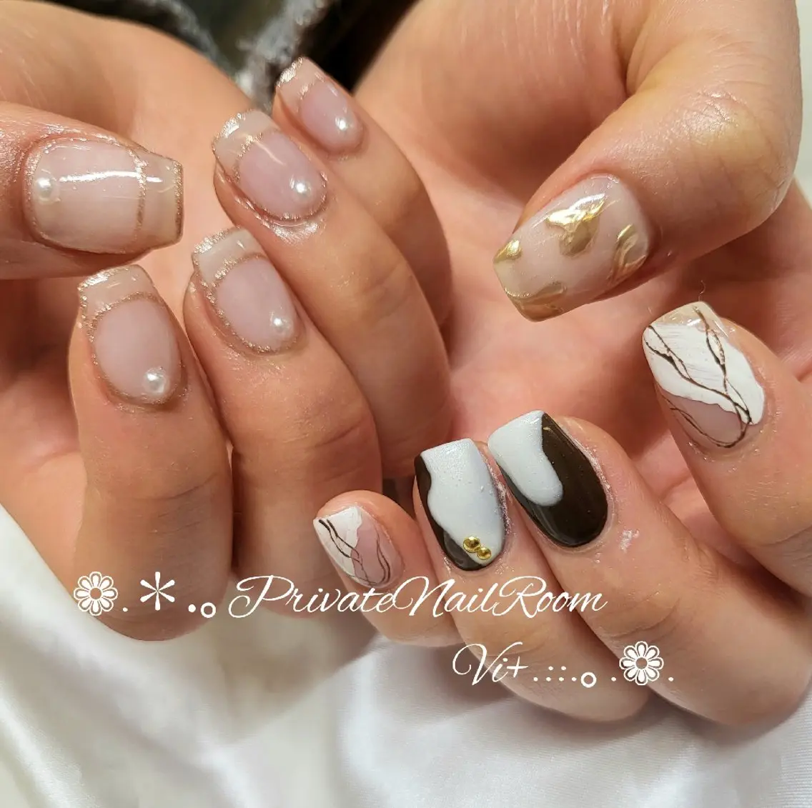 ネイル ハンドネイル Nail Room Vi+のネイルデザイン