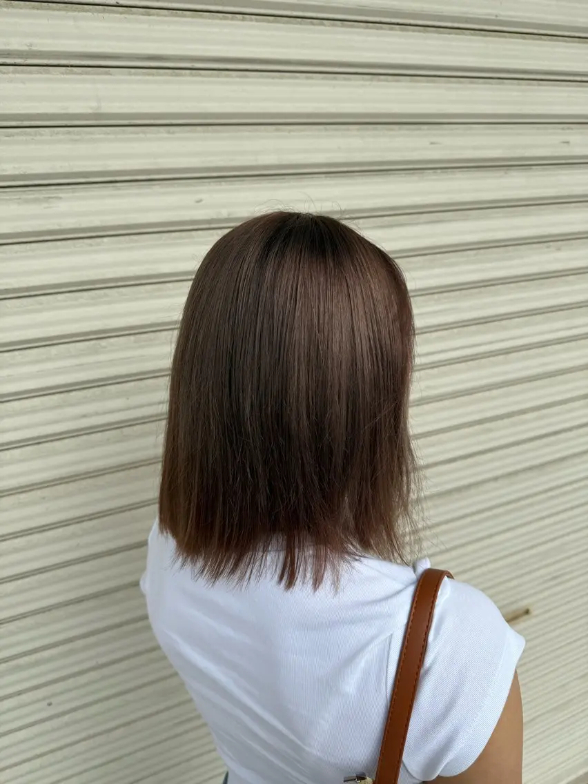カラー レイヤー/コテパーマ 松本　希愛のヘアスタイル