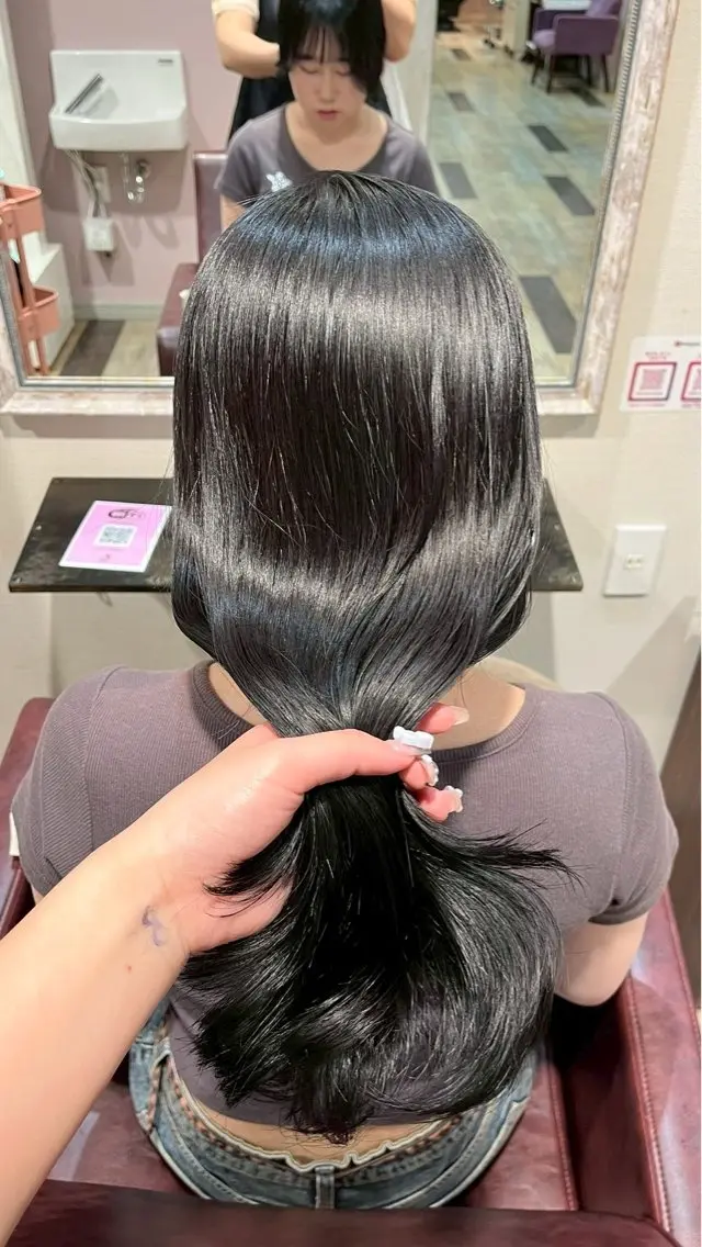 ロング カラー カット ヘアカラー トリートメント 艶カラー/ 縮毛矯正/いくの👒のヘアスタイル