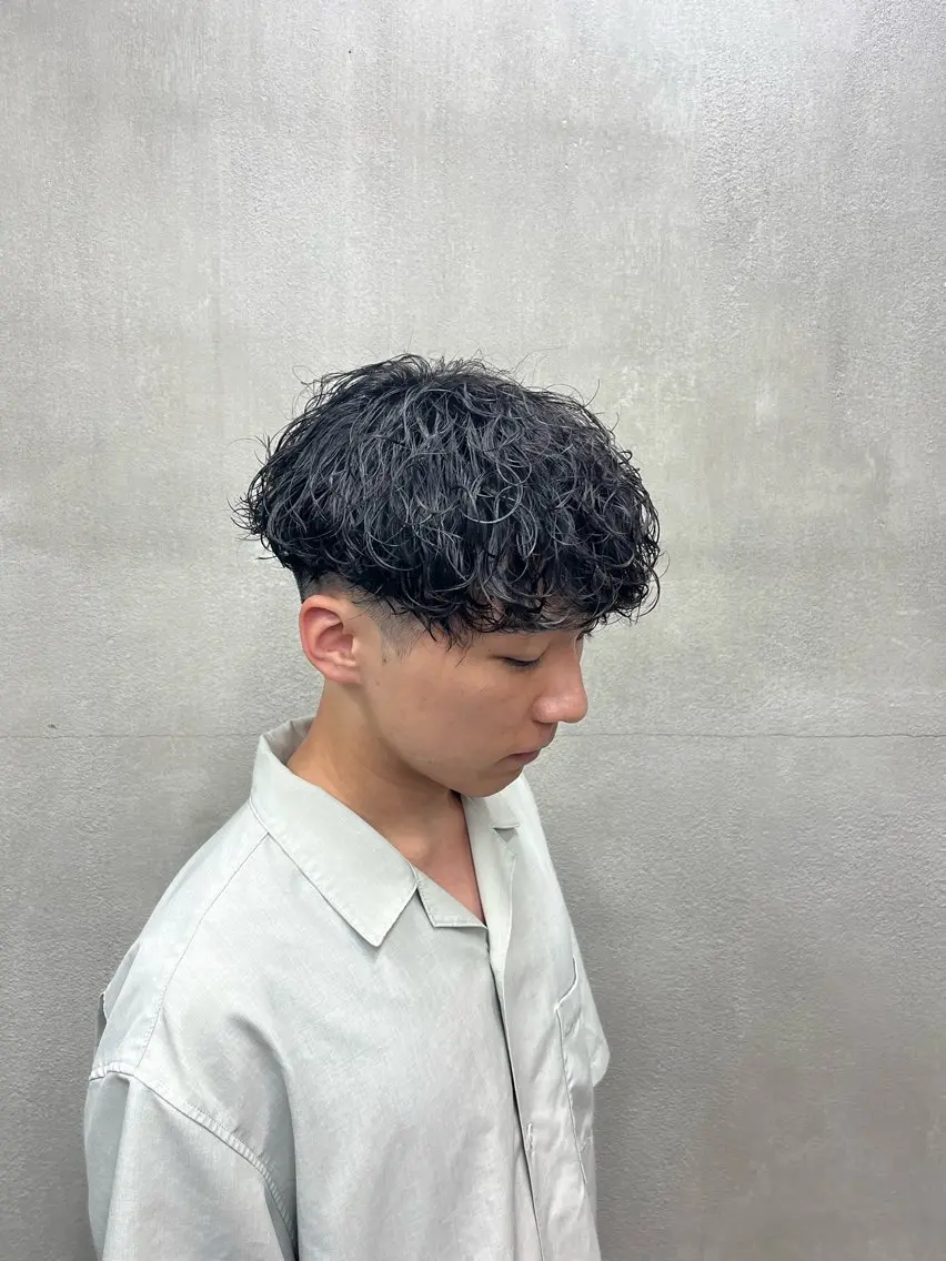 パーマ メンズ カット パーマ 岡本 悠聖のヘアスタイル