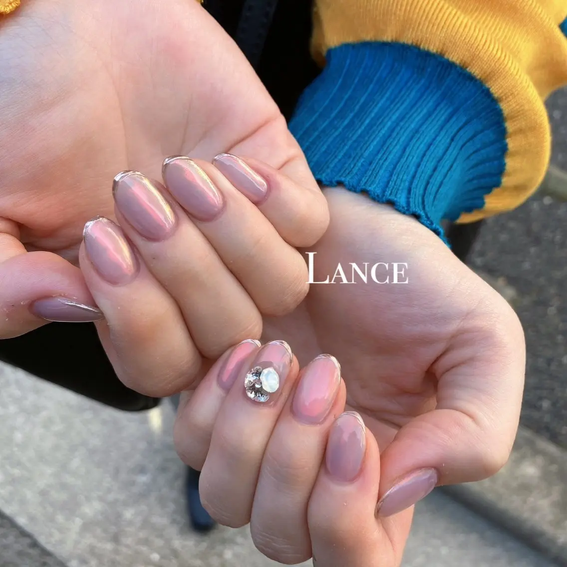 ネイル オーロラネイル フットネイル フレンチネイル キラキラネイル 韓国ネイル Lance nailのネイルデザイン