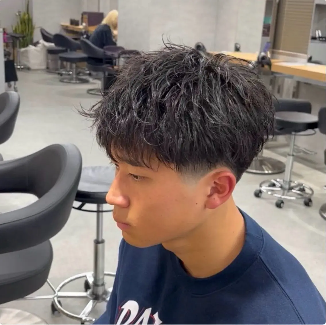 ショート カラー パーマ メンズ カット パーマ 🔥メンズ 特化🔥菊水皐暉🔥のヘアスタイル