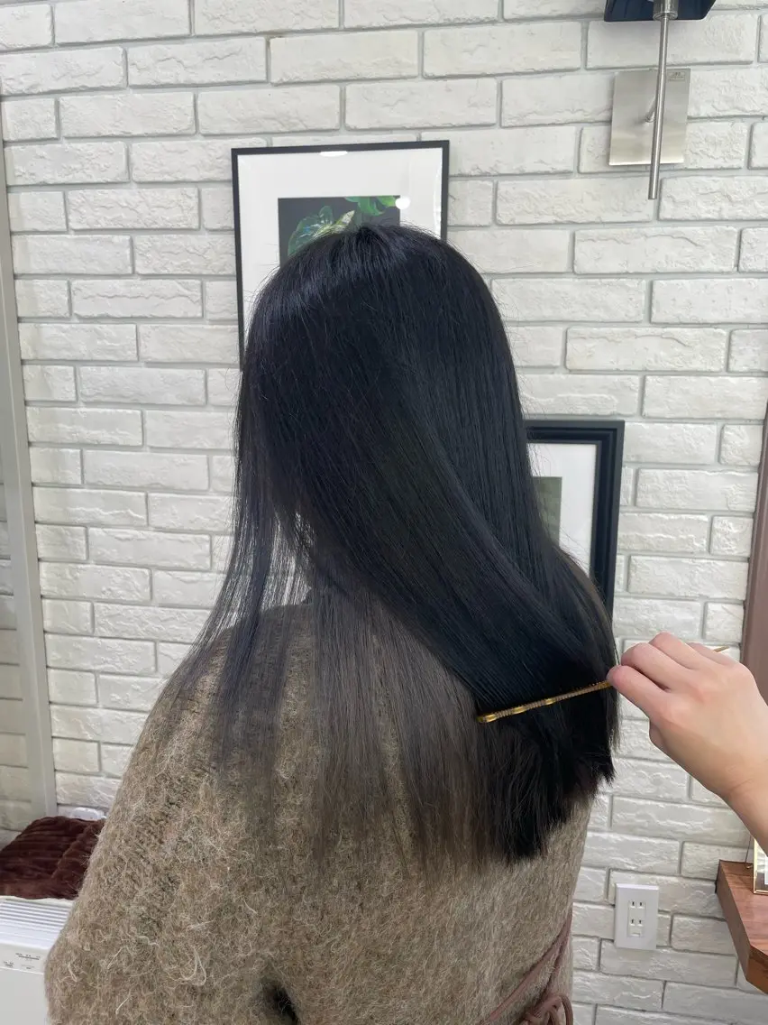 ロング カット ヘアカラー yu kiのヘアスタイル