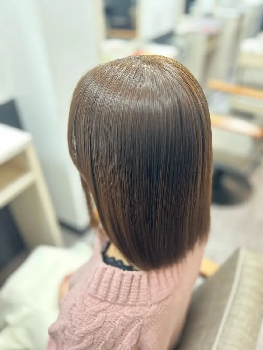 ミディアム カット 縮毛矯正 艶髪カラー┊︎ レイヤーボブ🍀きりのヘアスタイル