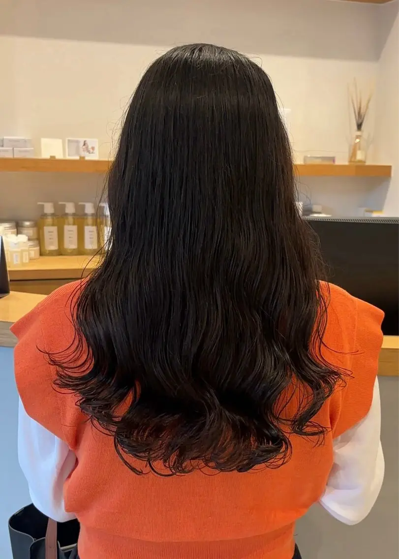 ロング パーマ 久野紗愛 【髪質改善　艶髪】のヘアスタイル