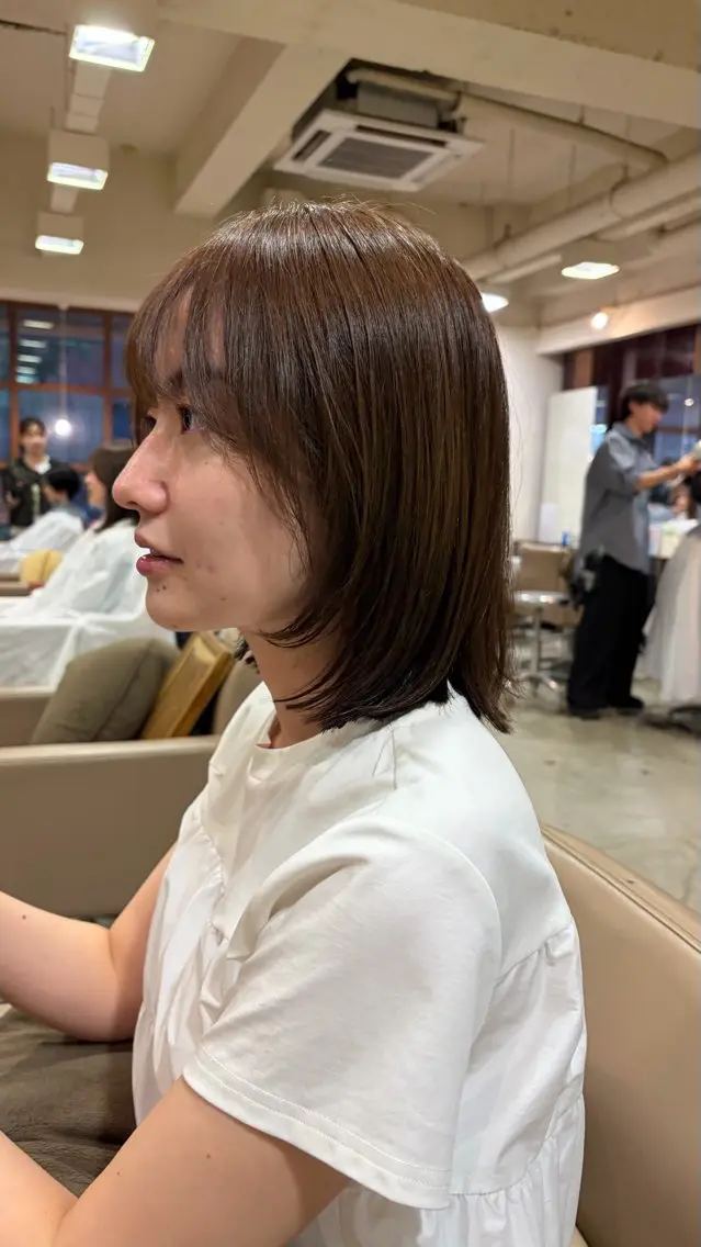 ミディアム カラー 顔まわりレイヤー レイヤーカット 竹本りんか/梅田/ 新大阪/天王寺のヘアスタイル