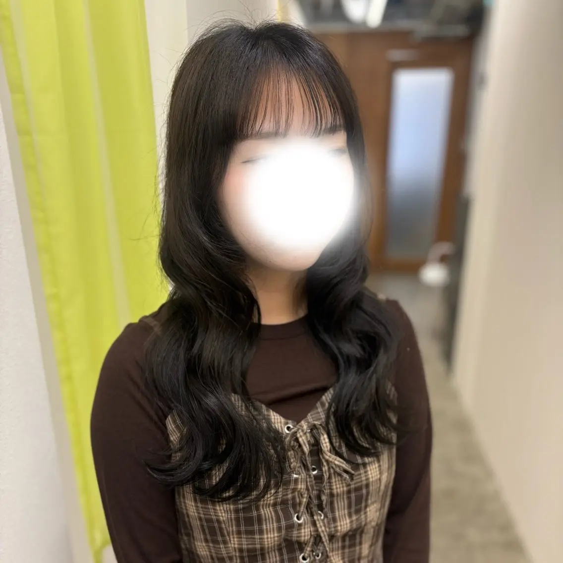 セミロング カラー ベージュカラー 韓国風ヘア カット ヘアカラー 艶カラー/ レイヤー /髪質改善|YUIのヘアスタイル