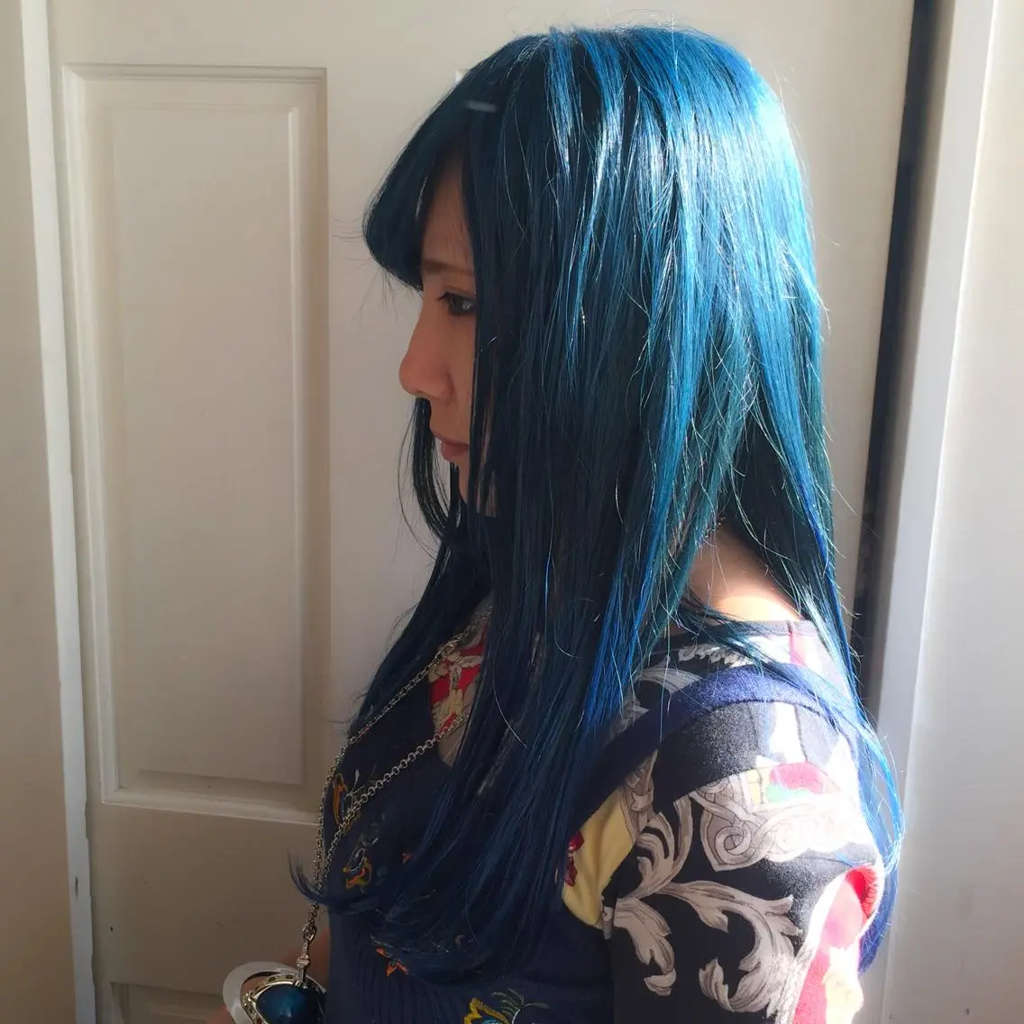 ロング ヘアカラー ホワイト&レイヤーカ ットエクステ長畠俊輔のヘアスタイル