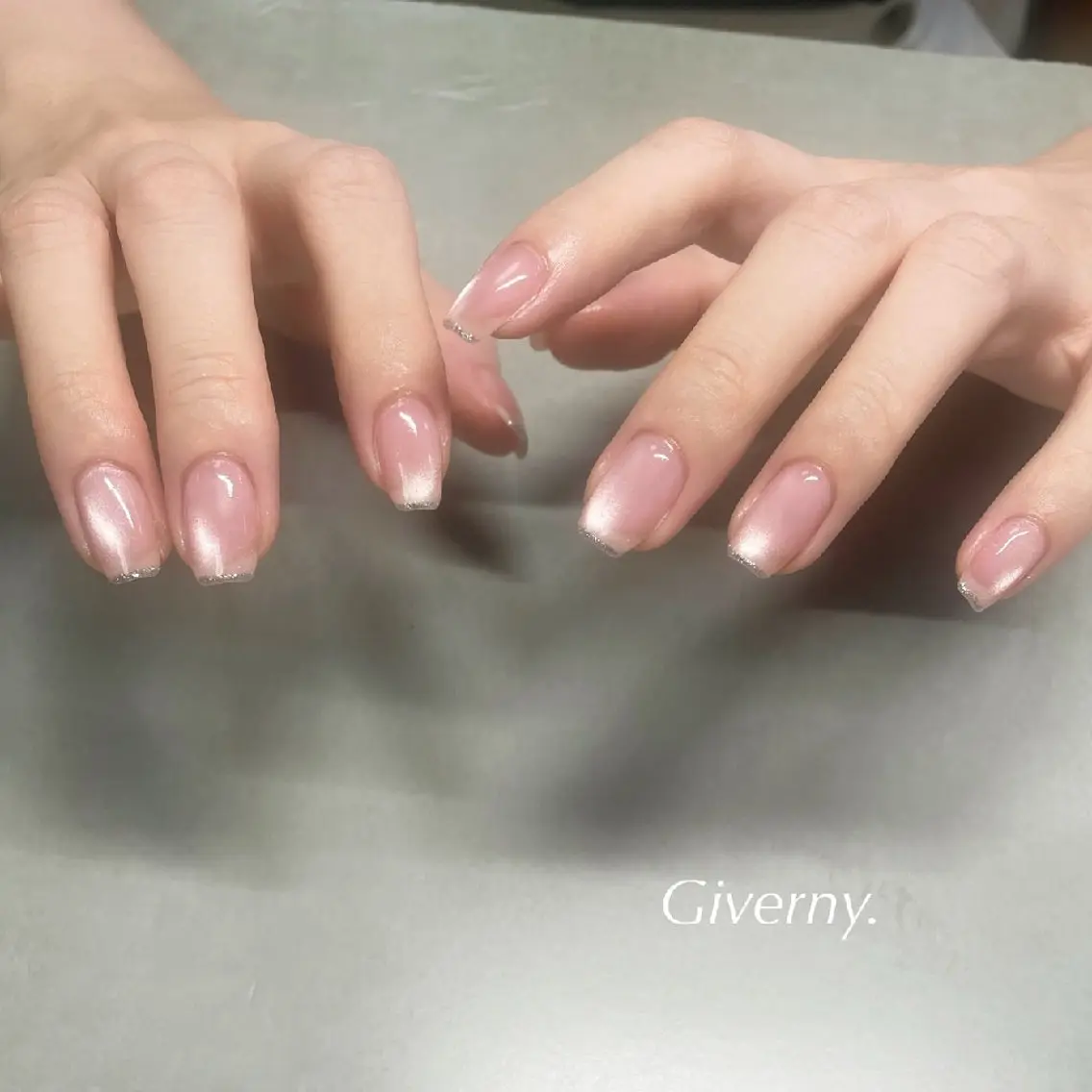 ネイル ラメ(グリッター) マグネットネイル オフィスネイル ハンドネイル Giverny .のネイルデザイン