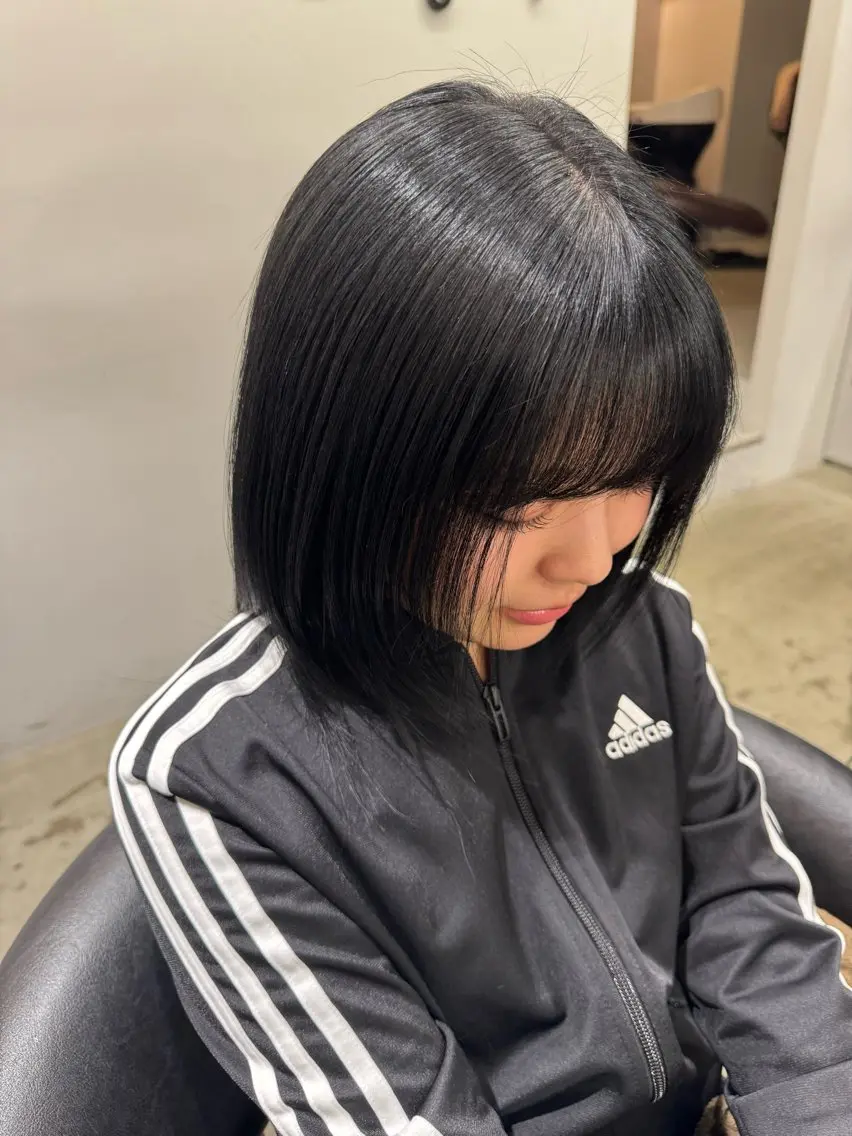 ミディアム 縮毛矯正 ROSTAR セイゴのヘアスタイル