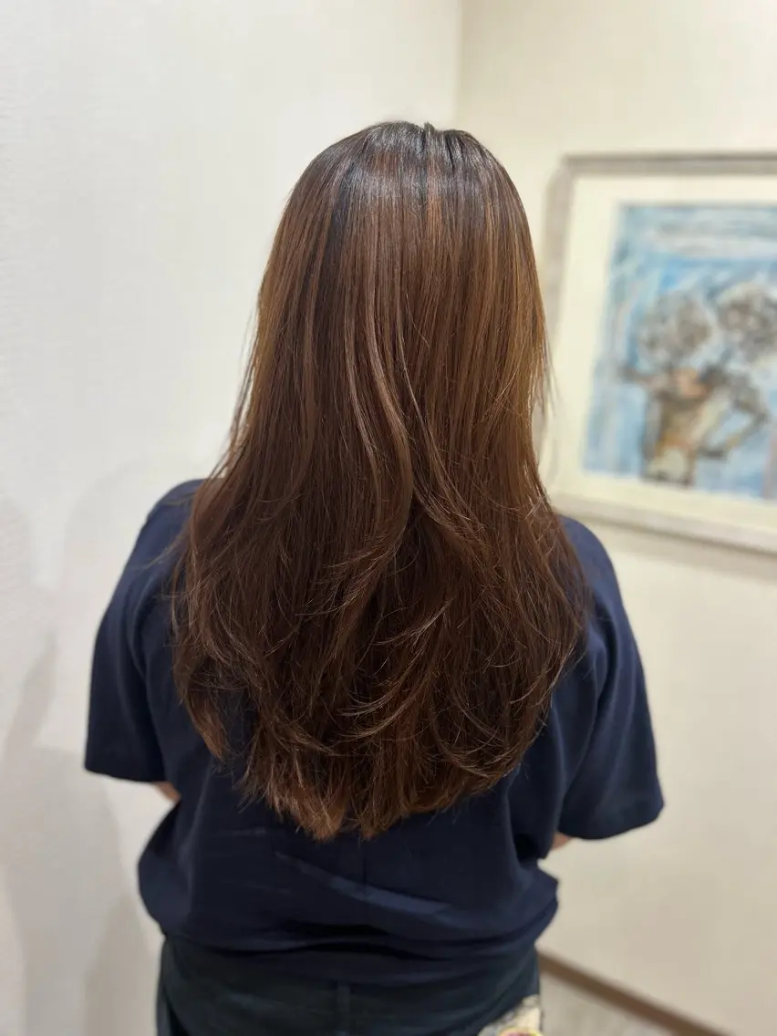 ロング 外国人風カラー レイヤーカット カット トリートメント 井上 花音のヘアスタイル