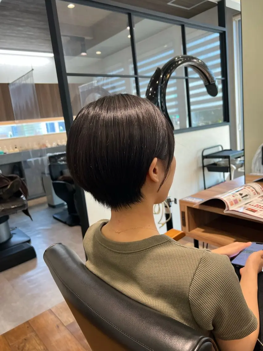 ショート 大川 優佳のヘアスタイル
