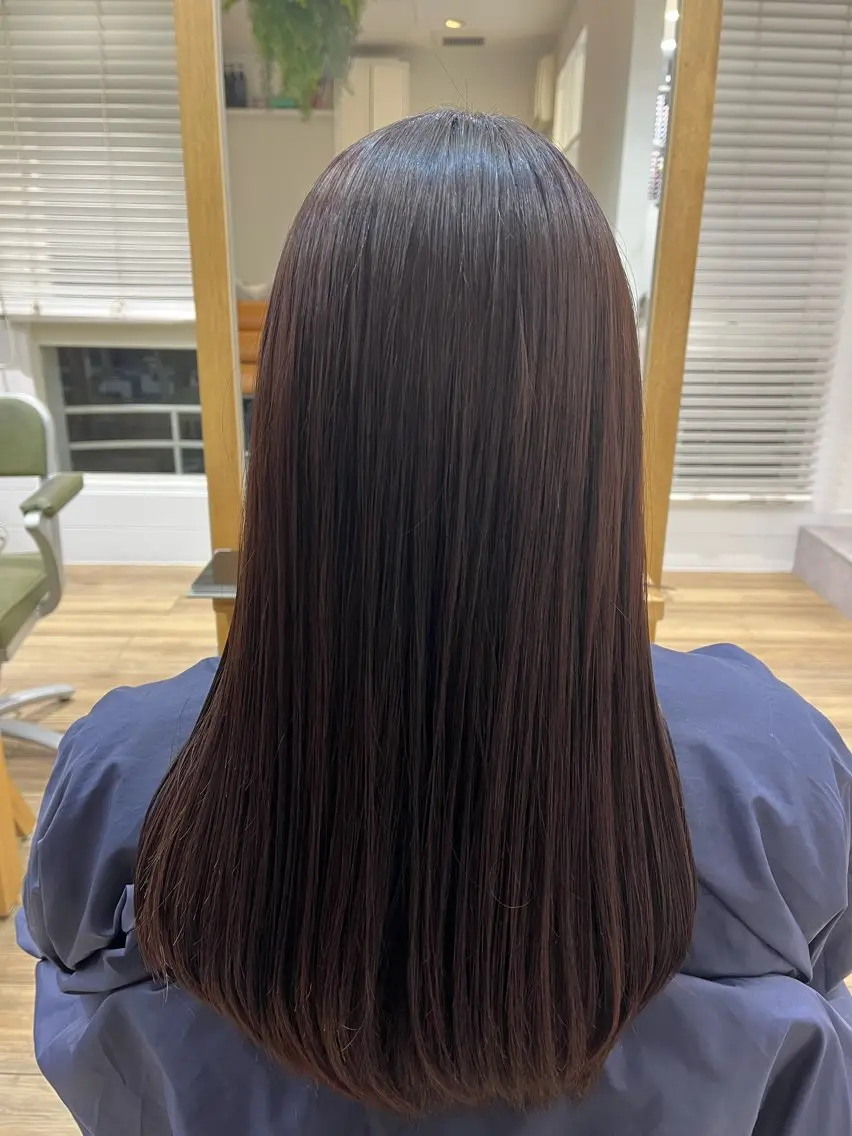 ロング カラー 波多野 芽衣のヘアスタイル