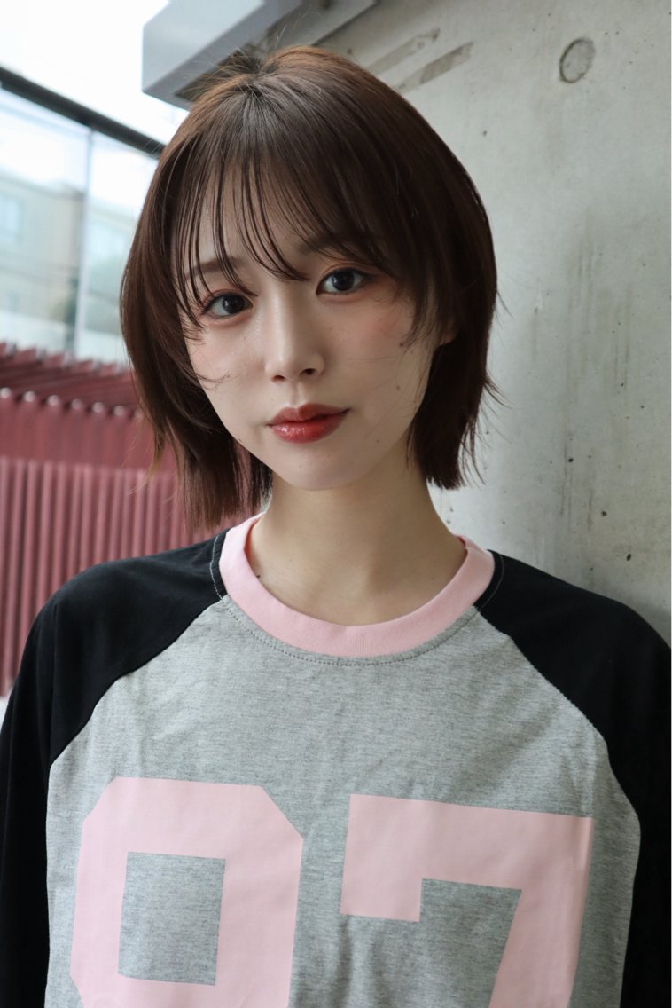 ショート カット ヘアカラー レイヤー/透明感 カラー/ましろのヘアスタイル