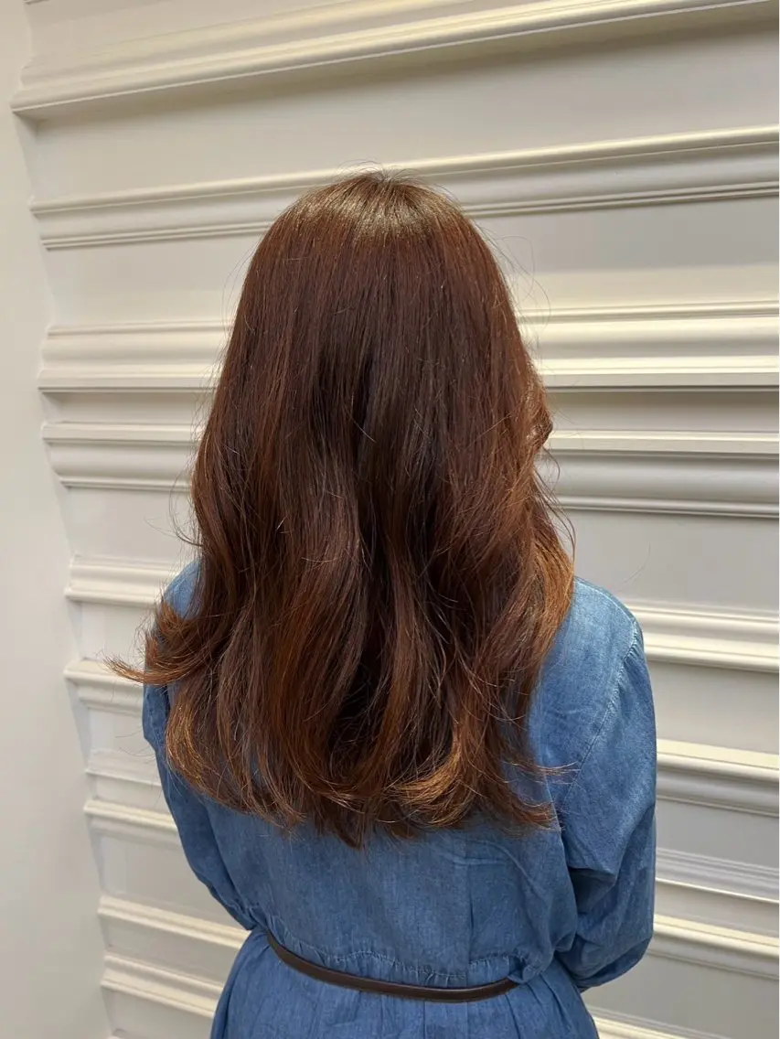 ロング ヘアカラー トリートメント 槙 桜菜のヘアスタイル