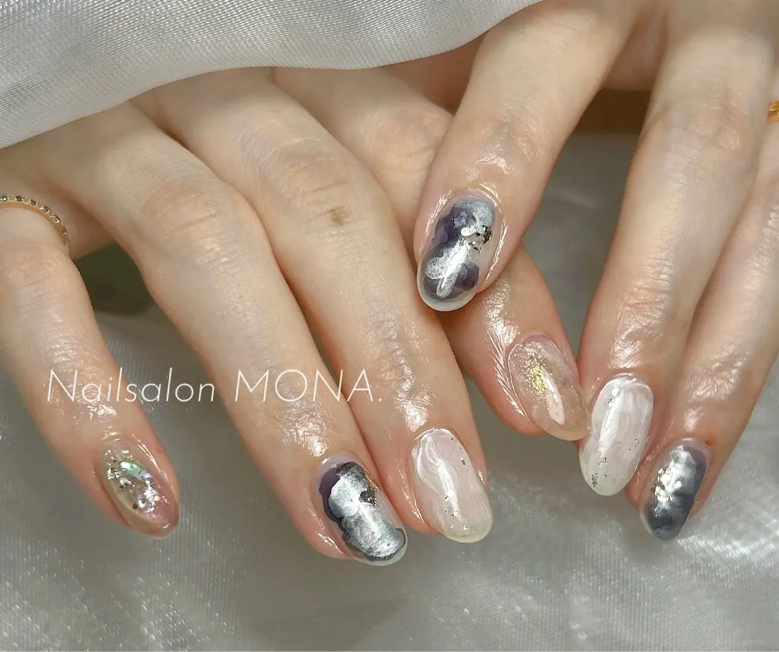 ネイル ネイビー シルバー ホワイト ハンドネイル Nailsalon MONA.のネイルデザイン