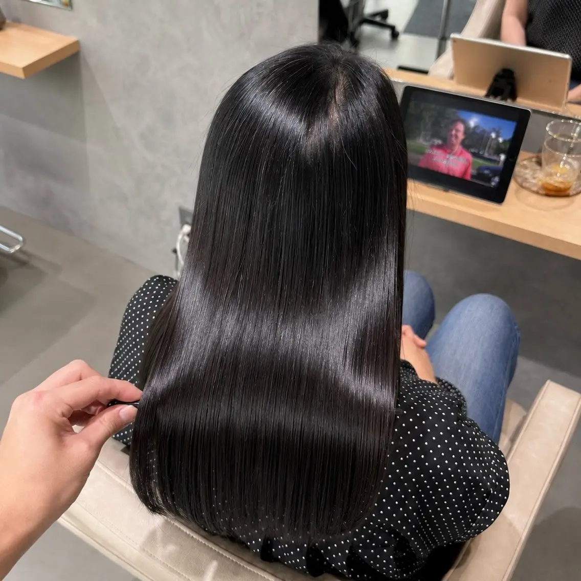 ロング ヘアカラー トリートメント shinka omotesandoのヘアスタイル