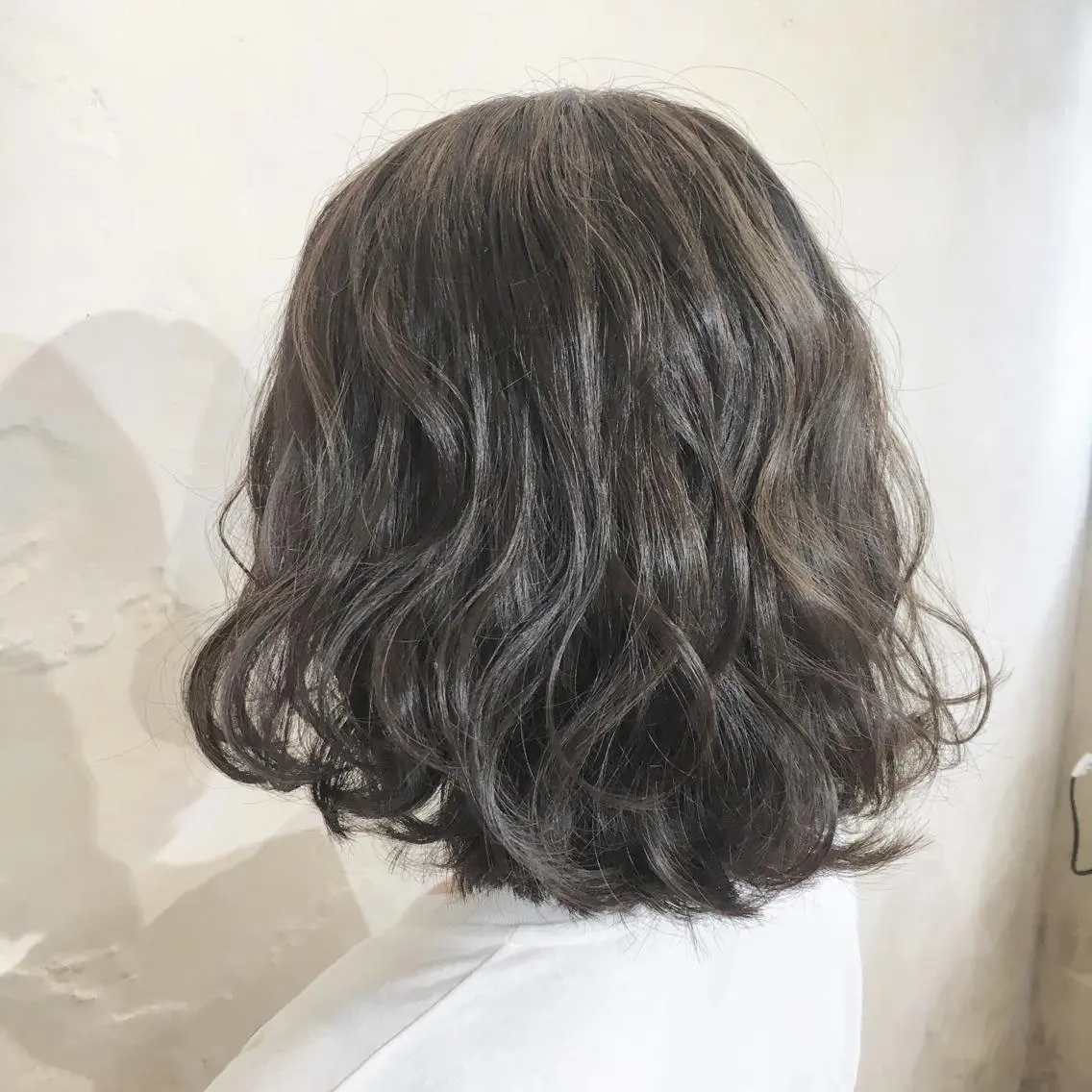 snsで大人気アディクシーカラー+薬剤除去¥6600の写真