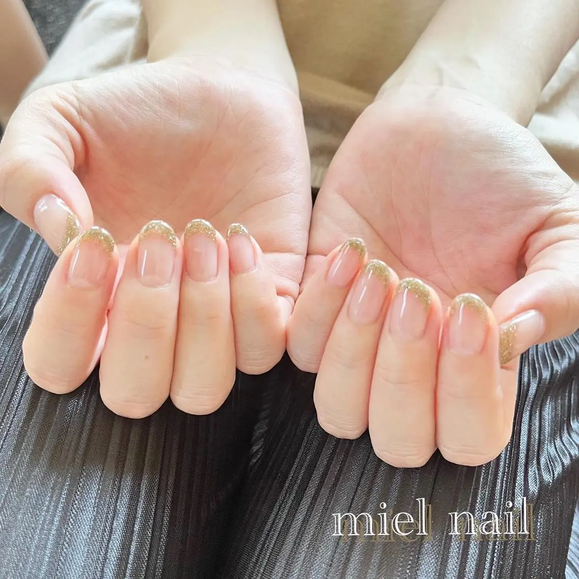 ネイル フラッシュネイル フレンチネイル ラメ(グリッター) シンプルネイル 夏ネイル ハンドネイル miel nailのネイルデザイン