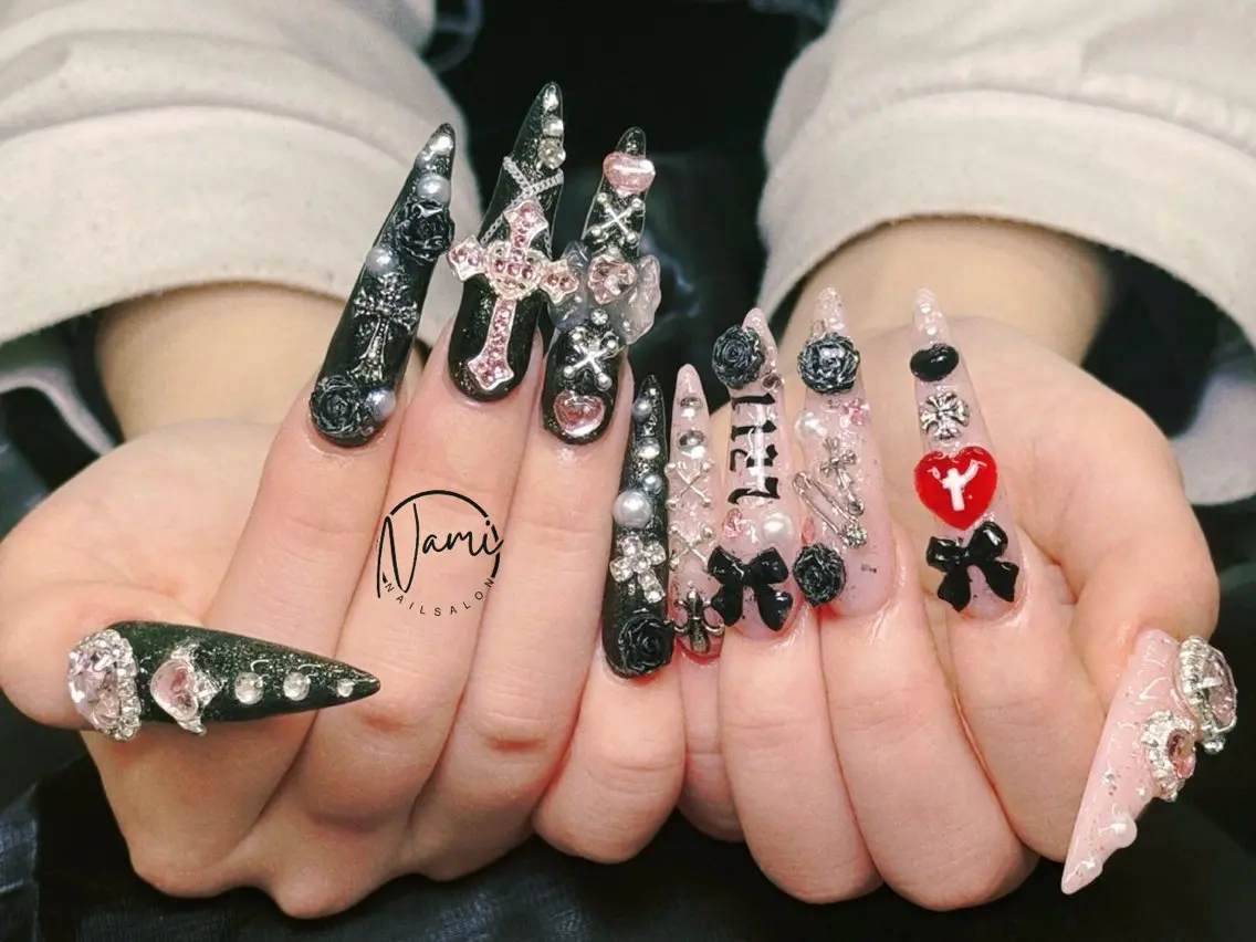 ネイル 長さ出し ガーリー 韓国ネイル ロングネイル 持ち込み Nami nail salonのネイルデザイン