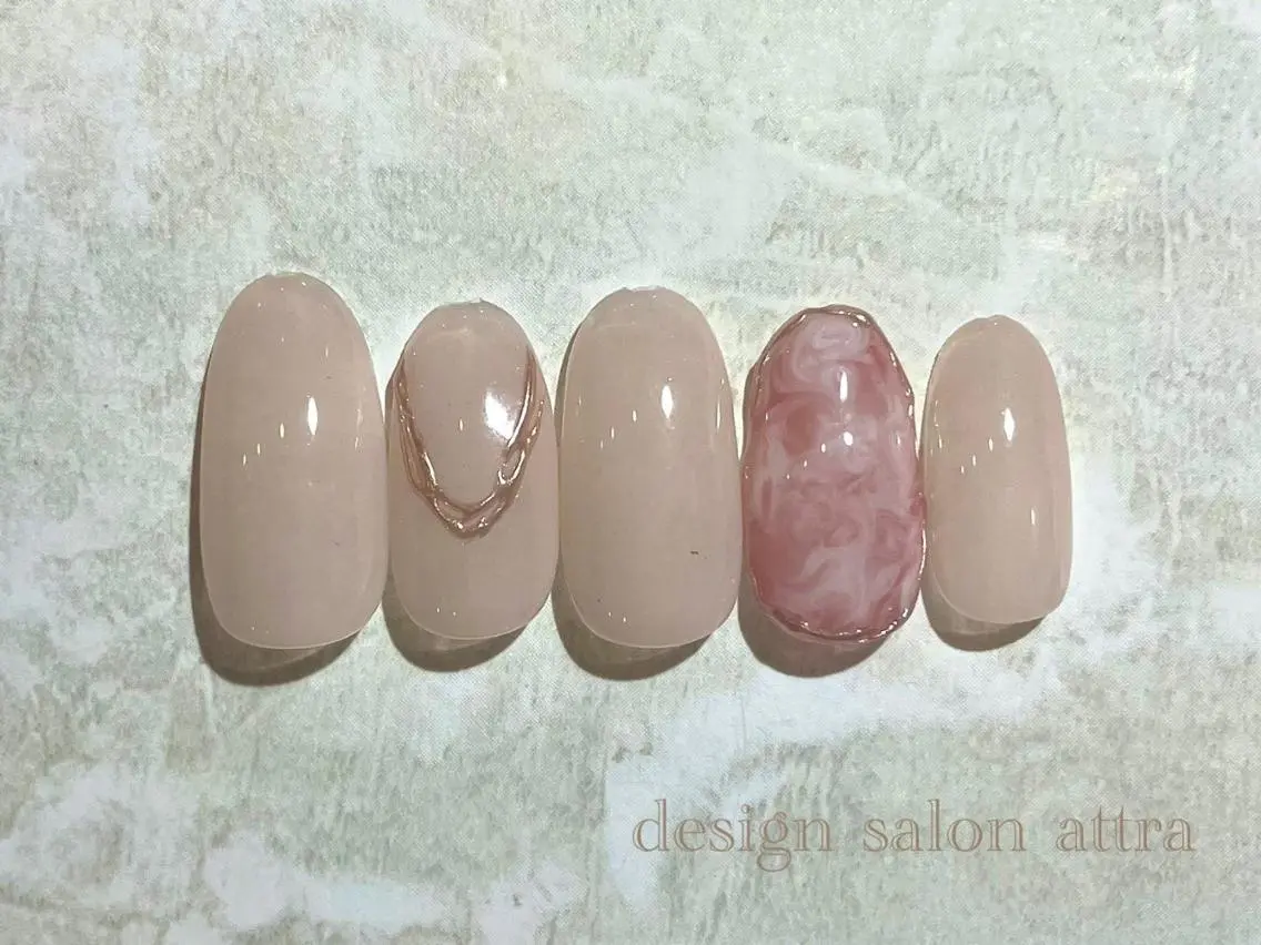 ネイル シンプルネイル ハンドネイル 根津 綾子のネイルデザイン