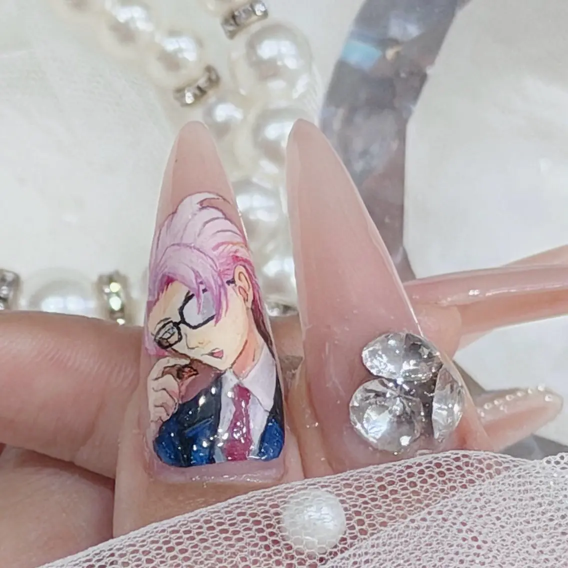 ネイル ハンドネイル ベスティオーラ aineのネイルデザイン