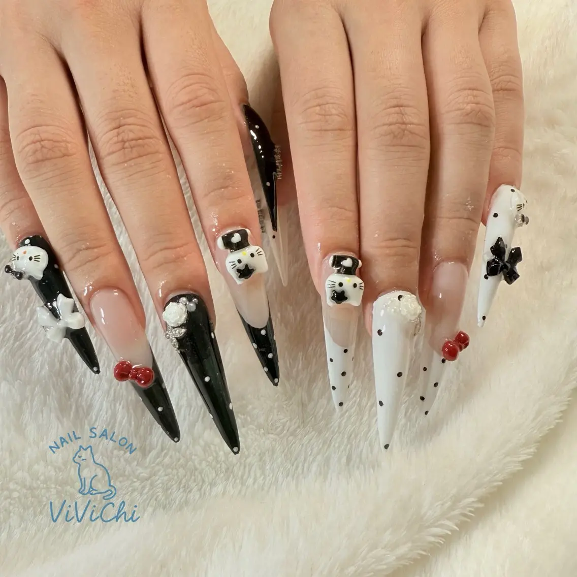 ネイル ViViChi 梨帆のネイルデザイン