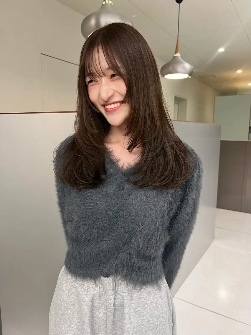 ロング 顔まわりカット/透け カラー/Memi🎀のヘアスタイル