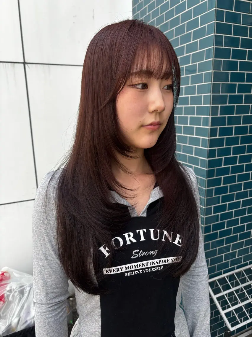 ロング カット 縮毛矯正 トリートメント 🎀抜け感ナチュラル 🎵asuna🪽のヘアスタイル