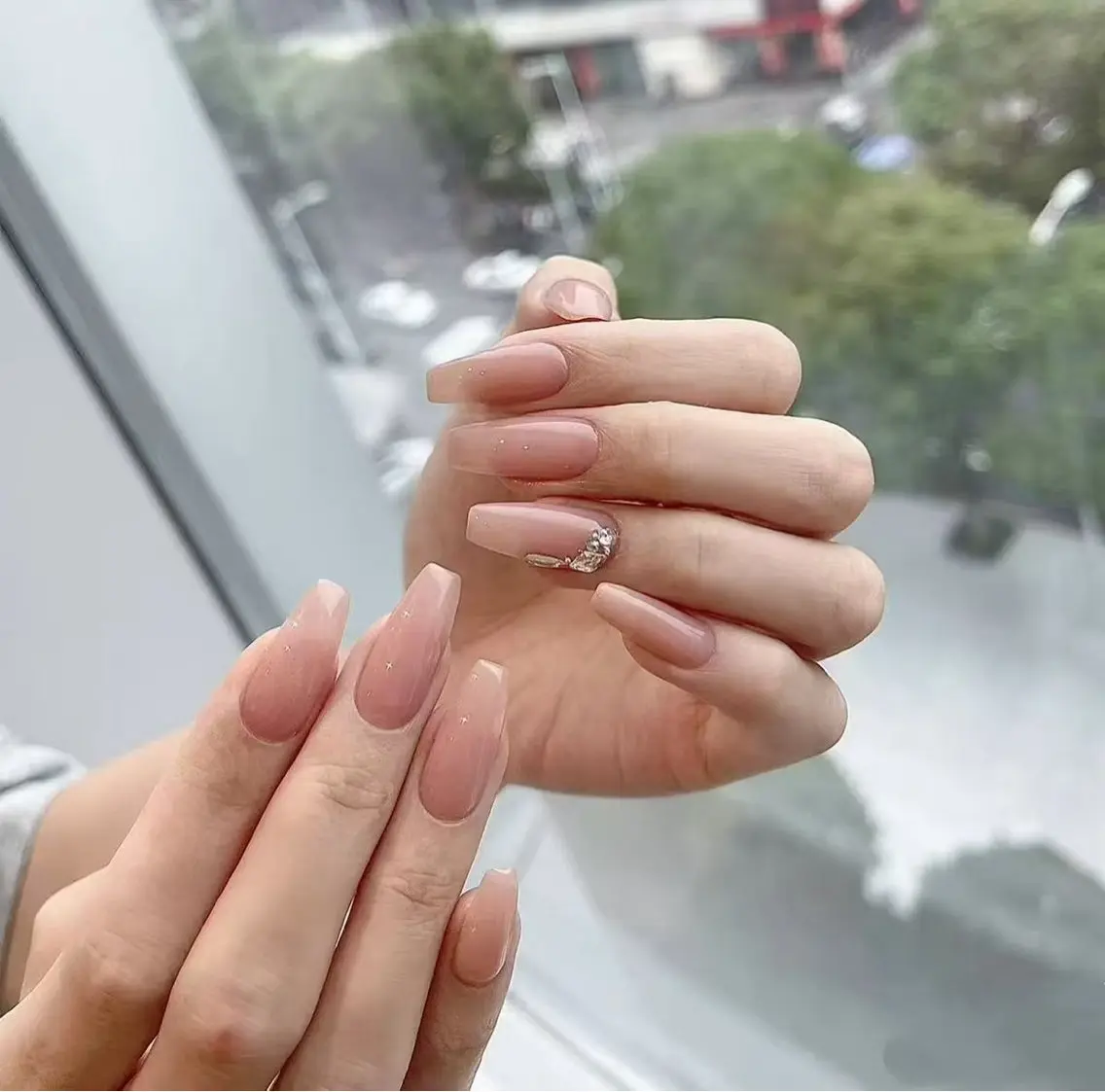 ネイル フラワーネイル フレンチネイル ジェルネイル ガラスフレンチ ハート ハンドネイル BabyYouMi nailのネイルデザイン