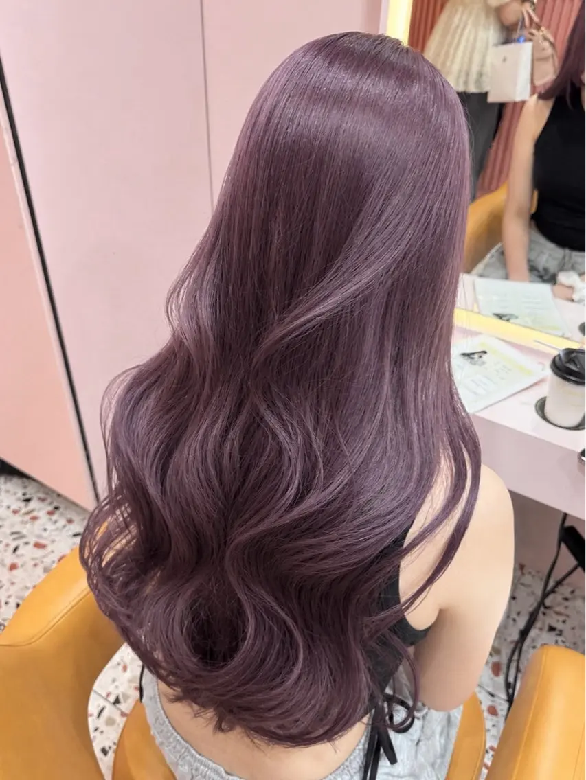ロング ロングレイヤー くびれヘア 顔周りカット 韓国風ヘア レイヤーカット カット ヘアカラー トリートメント 顔周り/透明感カラー REINA𓍯のヘアスタイル