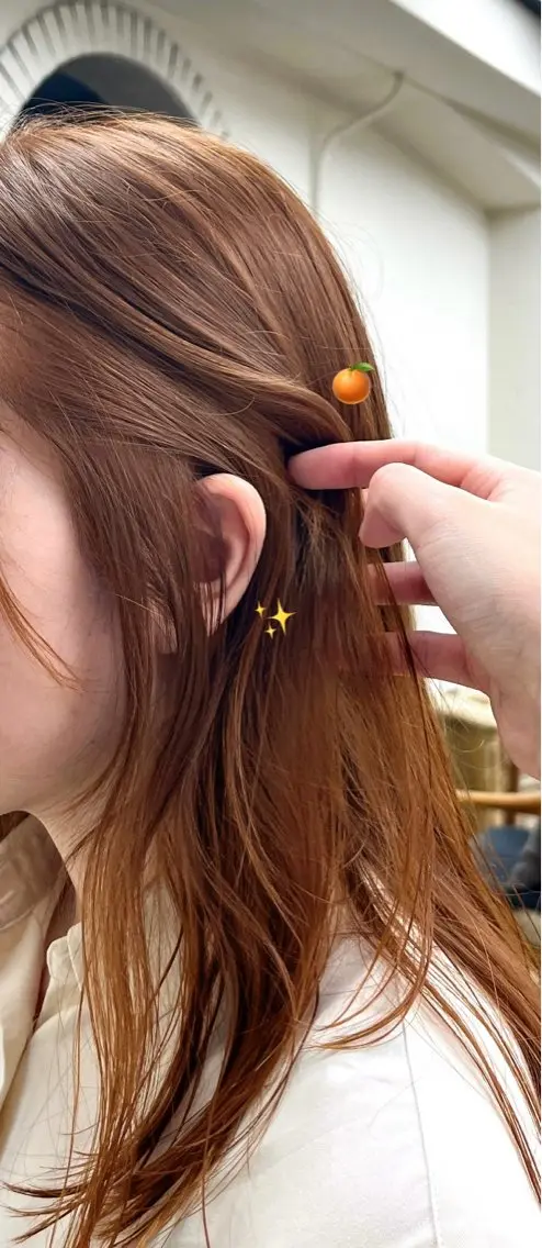 ロング カラー オレンジ りこ 11/4空きありのヘアスタイル