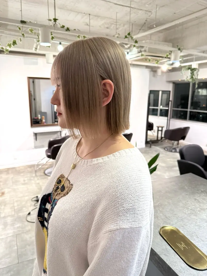 ミディアム カラー ハイトーン✨髪質 改善🌈🫧RYOのヘアスタイル
