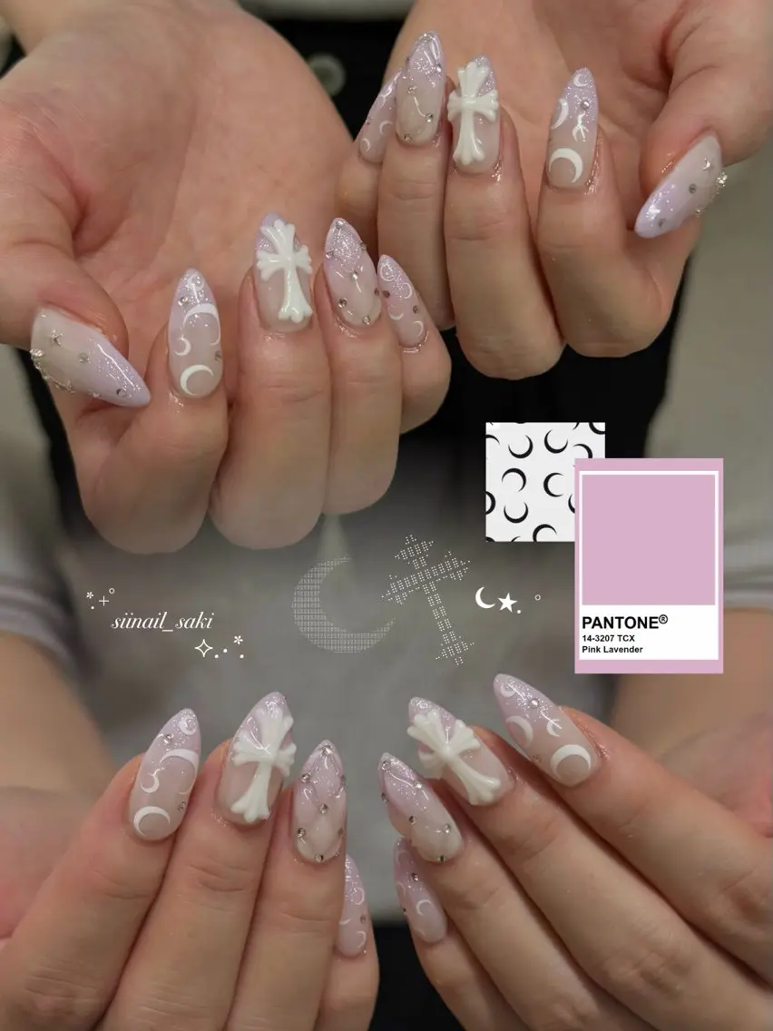 ネイル Siinail 🤍SAKIのネイルデザイン