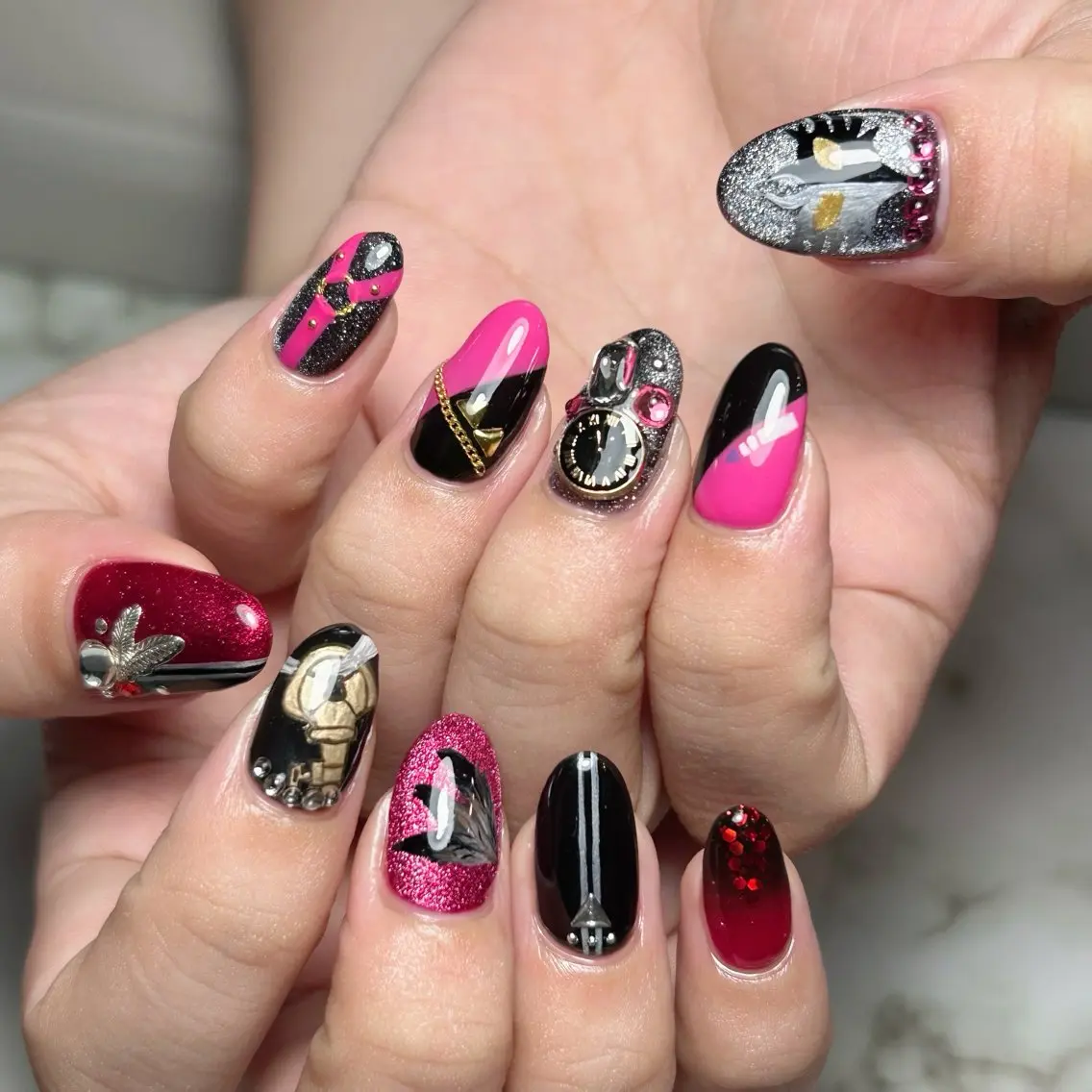ネイル RuxuryNail ／RiAnnaのネイルデザイン