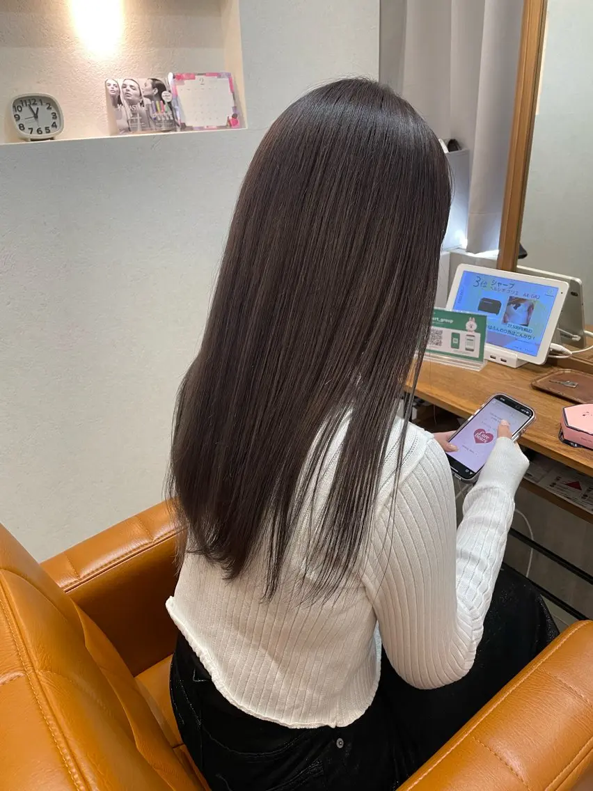 ロング カラー カット ヘアカラー トリートメント 【完全個室】髪質改善 暖色カラー/山崎唯奈のヘアスタイル
