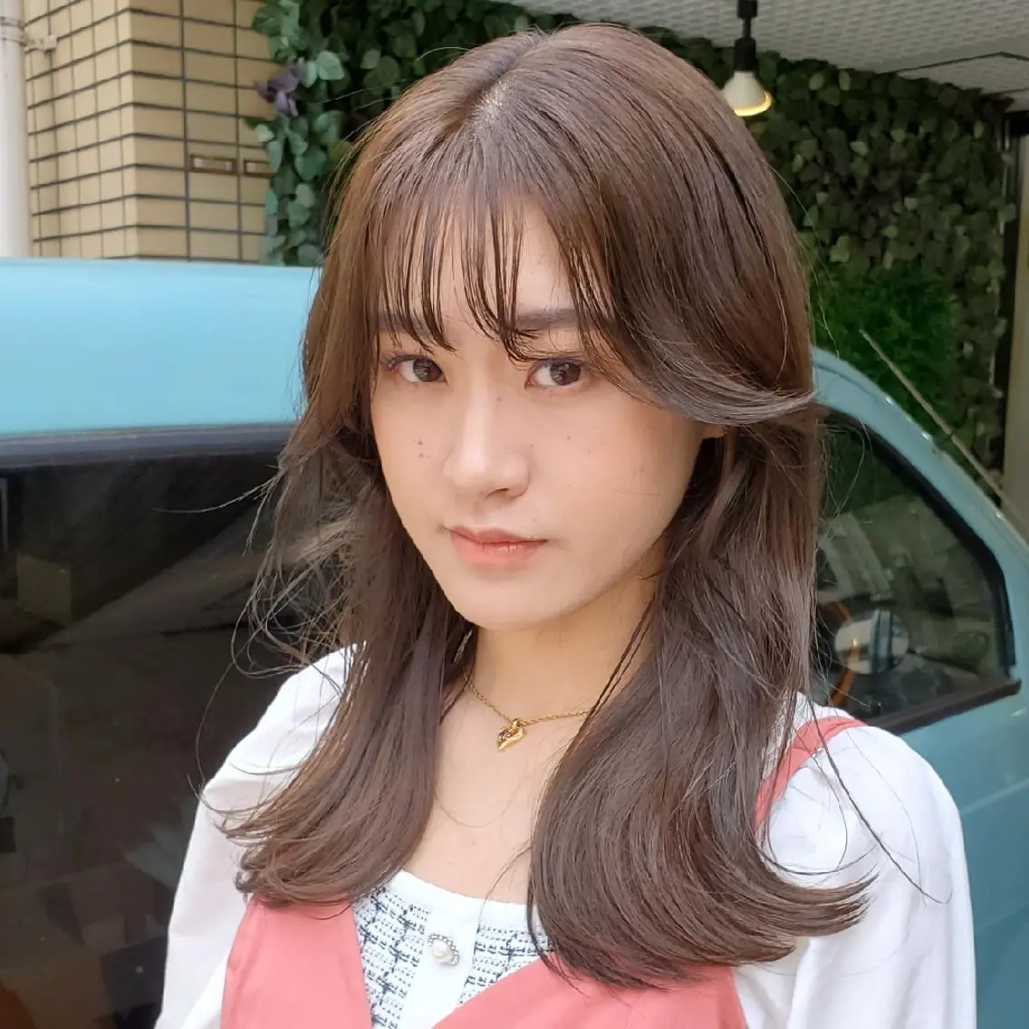 セミロング カラー 切りっぱなしボブ ショートボブ セミロングパーマ バレイヤージュ ベージュカラー ヘアセット 韓国レイヤー柔らかい 地毛風縮毛矯正/マツのヘアスタイル