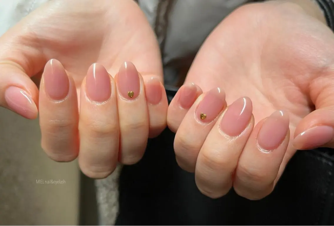 ネイル ワンカラーネイル ストーンネイル ハンドネイル nail salon monailのネイルデザイン