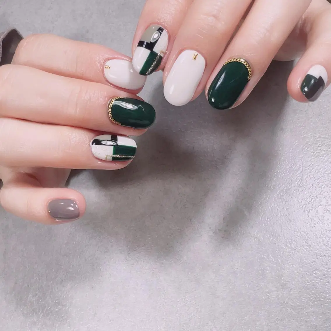 ネイル ハンドネイル eclat .のネイルデザイン
