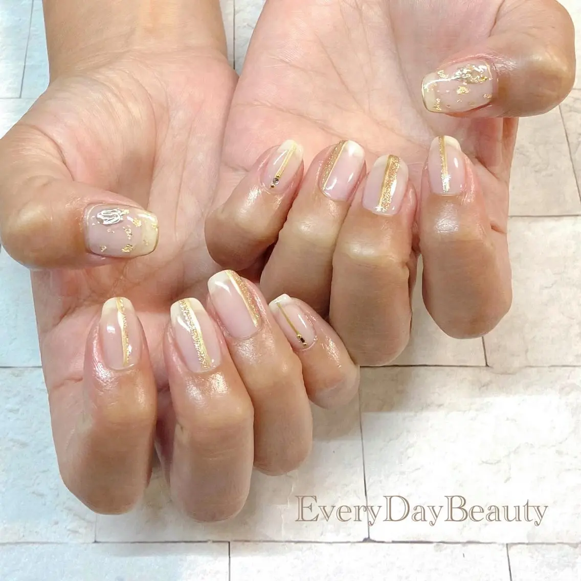 ネイル クリアネイル ニュアンスネイル 松村 亜衣美のネイルデザイン