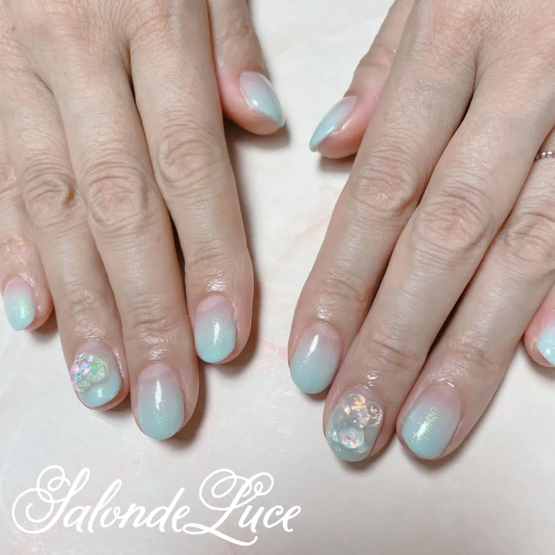 ネイル グラデーション Salon de Luceのネイルデザイン