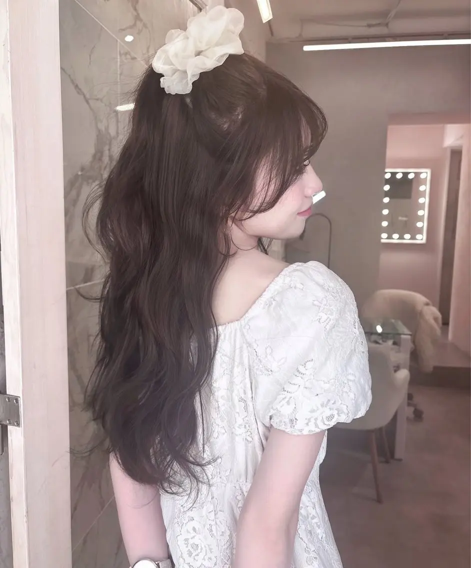 ロング momochan🍑 やわらかいボブ♡のヘアスタイル