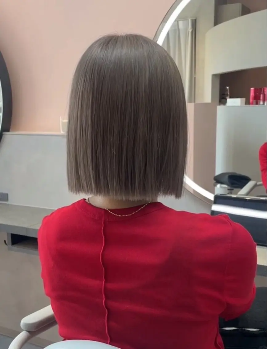 カラー toyohara momokaのヘアスタイル