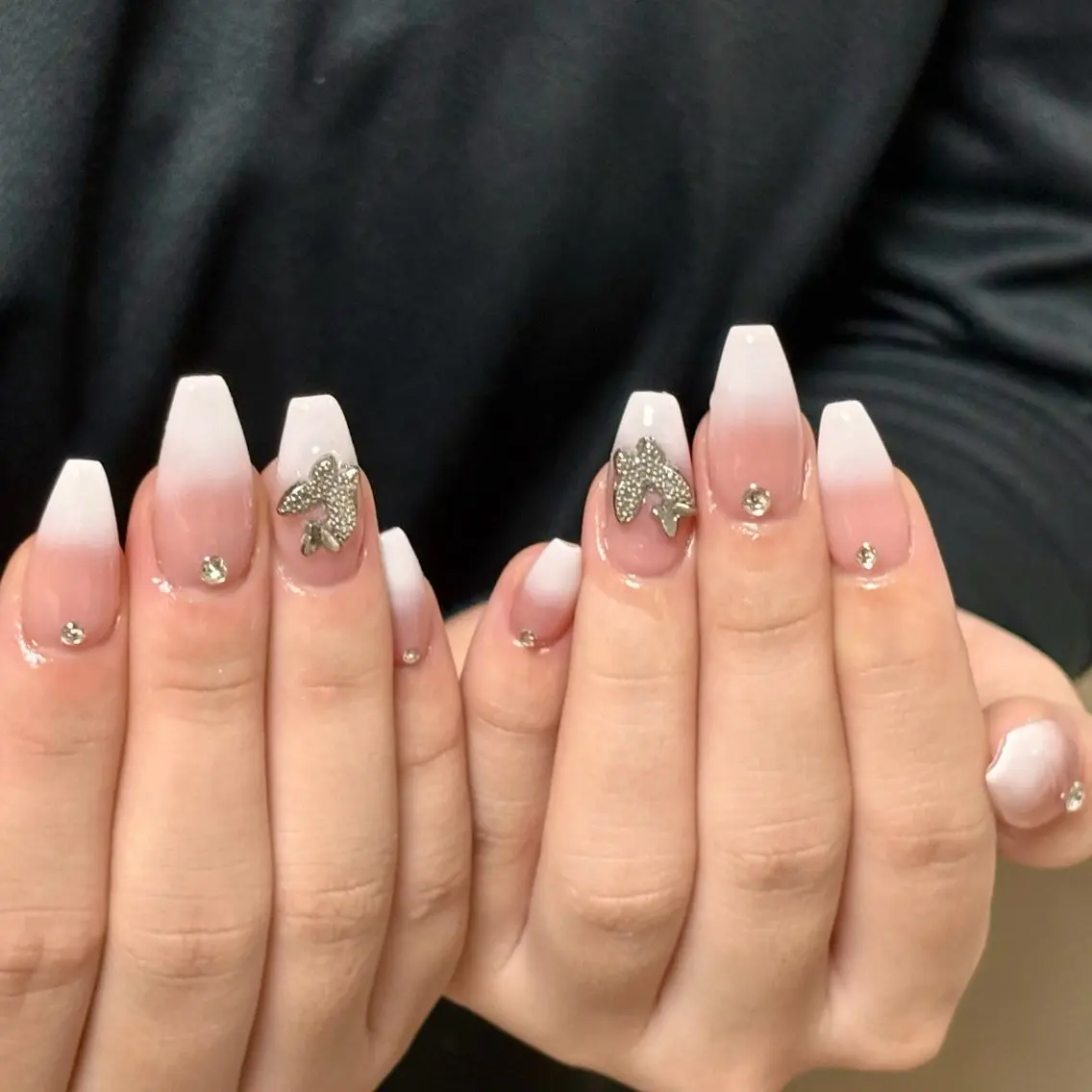 ネイル ハンドネイル IYOUNAIL- Piggyのネイルデザイン