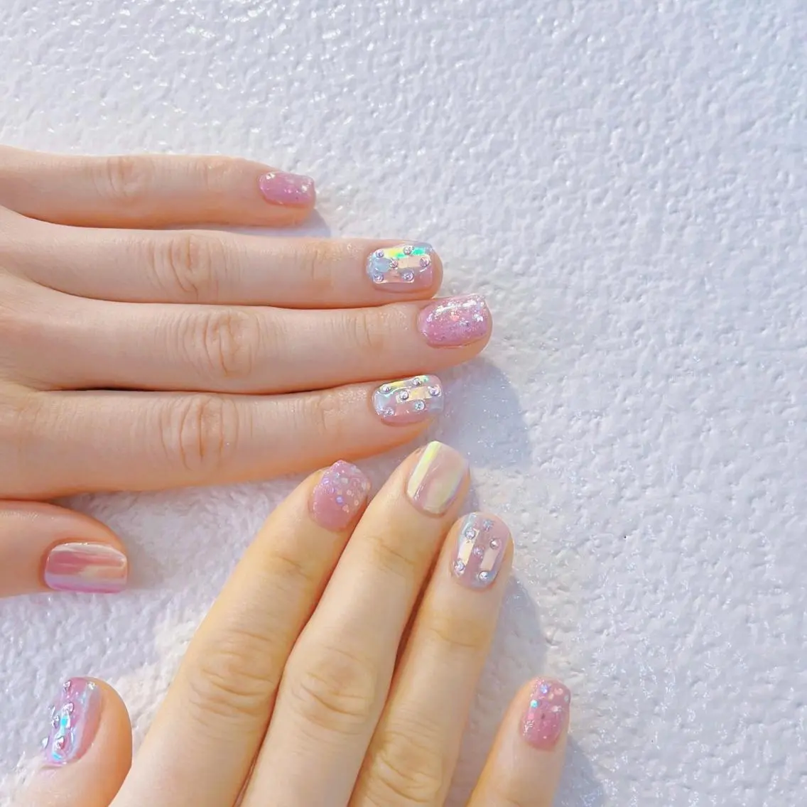 ネイル オーロラネイル フットネイル フレンチネイル ジェルネイル 韓国ネイル ハンドネイル ハンドケア 【ENサロン】 Rei🎀Nailのネイルデザイン