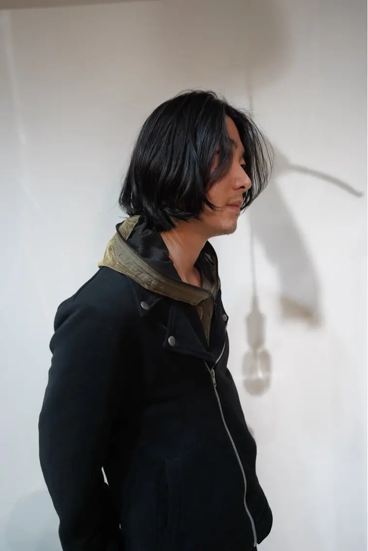 ミディアム 小西 優作のヘアスタイル