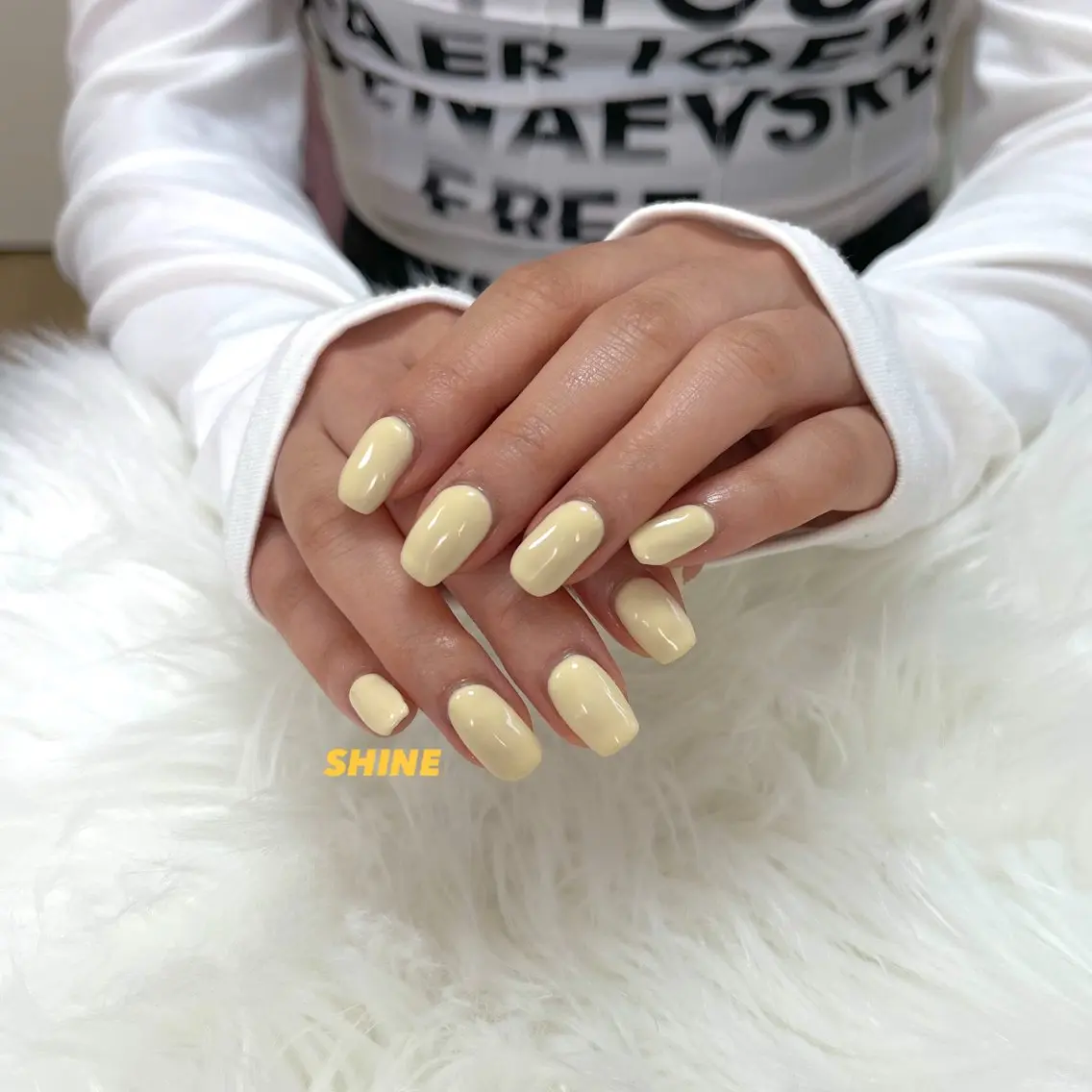 ネイル ワンカラーネイル ハンドネイル SHINE nail salonのネイルデザイン