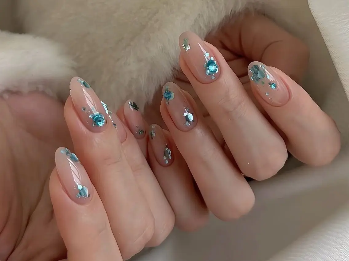 ネイル オーロラネイル 長さ出し フレンチネイル ジェルネイル ガラスフレンチ Rela・S NAILのネイルデザイン